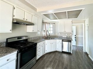 37604 15th St E, Palmdale, CA 93550