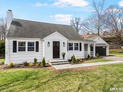 7 Fairview Avenue, Trumbull, CT, 06611