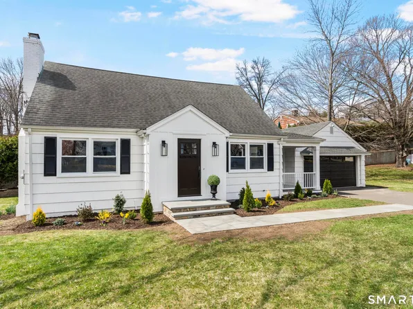 7 Fairview Avenue, Trumbull, CT 06611