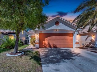 1517 Bellglen Dr, Las Vegas, NV 89128
