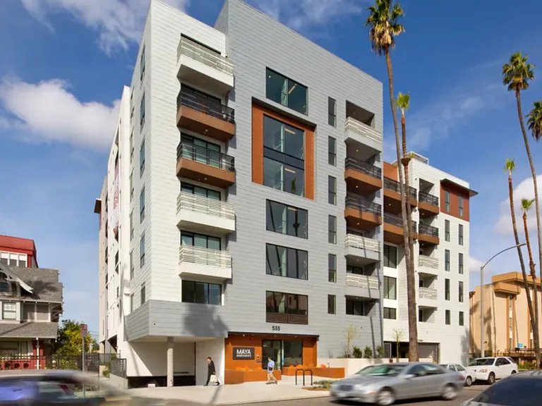 Maya Apartments at 535 Kingsley Dr in Los Angeles — Photo 92