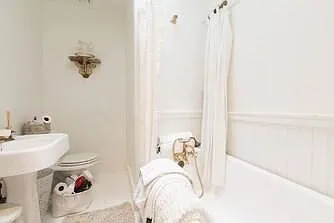 925 Venezia Ave — Photo 16