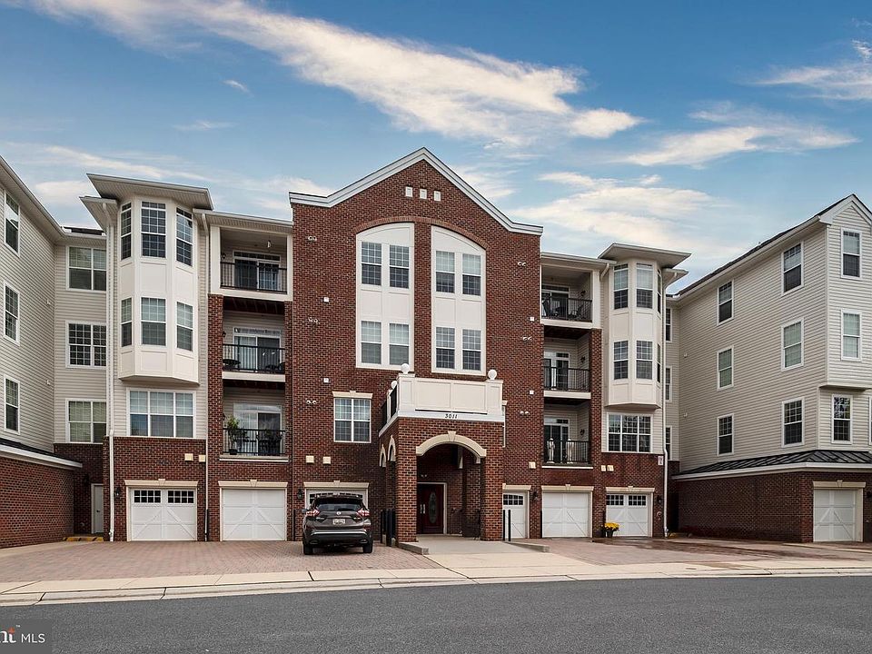 1st image of 3011 Dexter Dr #1302