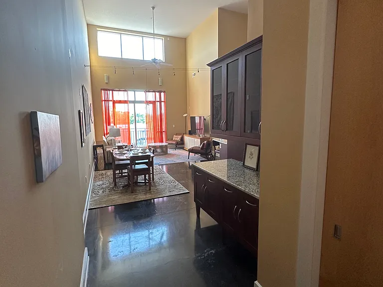 2608 Erwin Rd #403 — Photo 9
