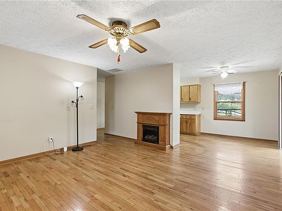 4th image of 143 Copperhead Rd