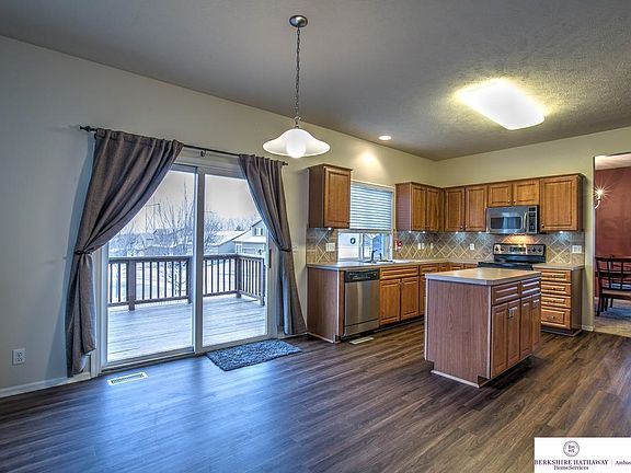4th image of 4704 S 186th Ave