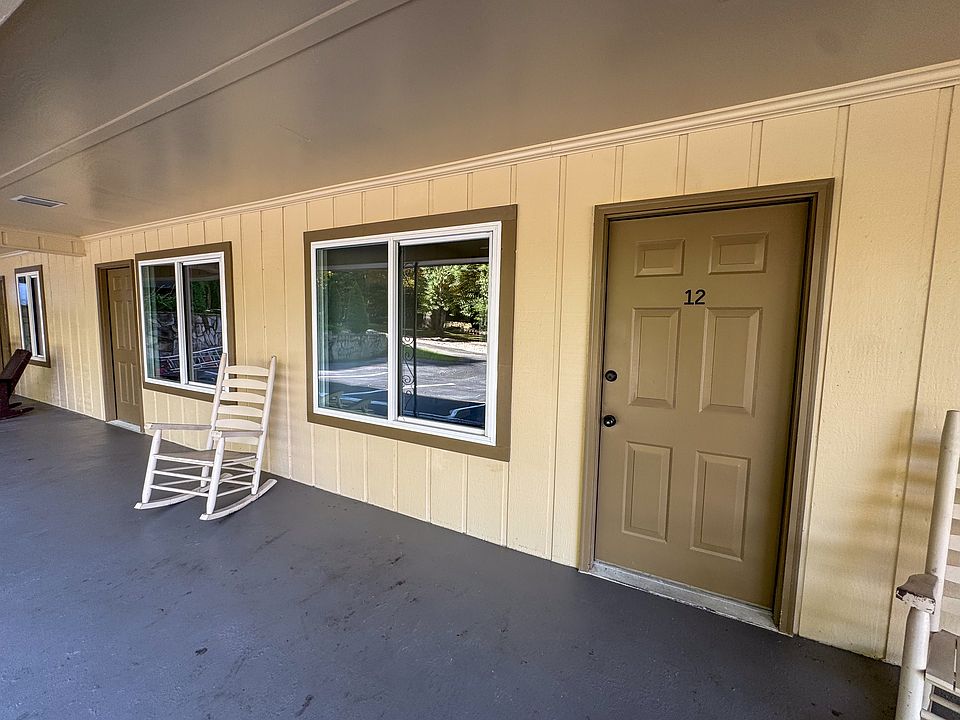 1st image of 1595 Soco Rd APT 12