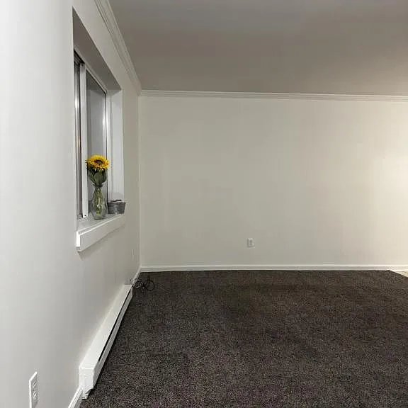 115 Ruhle Rd N — Photo 6