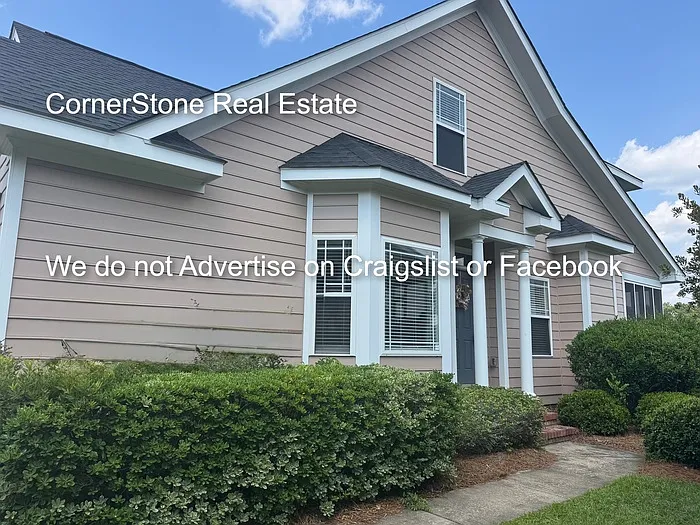 921 Kensington Park Rd — Photo 2
