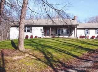 5621 White Chapel Rd, Newark, OH 43056
