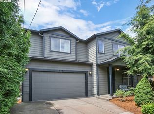 2453 SE 70th Ave, Portland, OR 97206