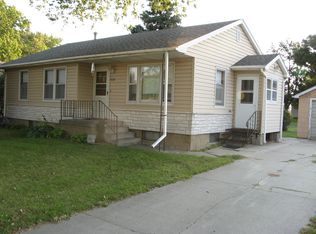 418 S Oak St, West Point, NE 68788