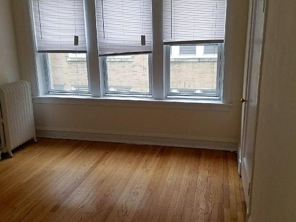 2nd image of 4445 N Lawndale Ave #2
