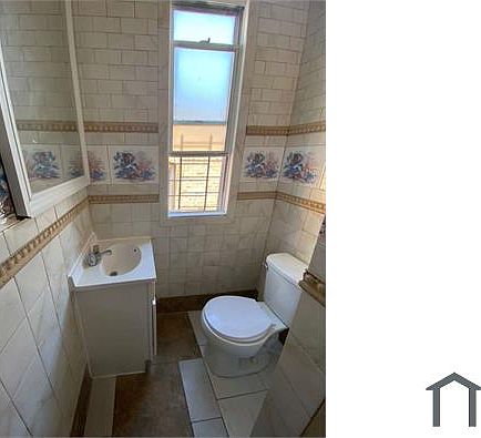 3rd image of 12 Orchard Pl APT 4E