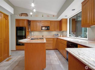 2925 87th Ave Ct E, Edgewood, WA