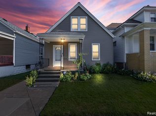 2310 Neibel St, Hamtramck, MI 48212