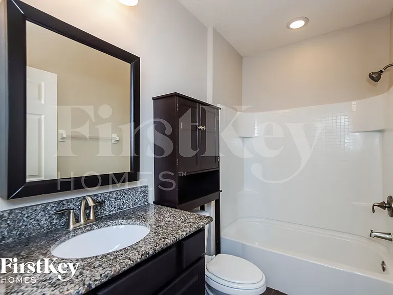 1224 Dillard Dr SE — Photo 12