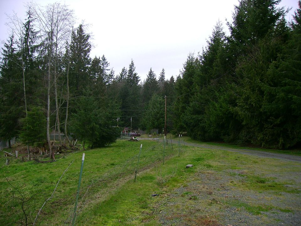 2nd image of 17009 82nd Ave NW
