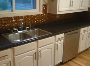 2840 11th St, Two Rivers, WI 54241