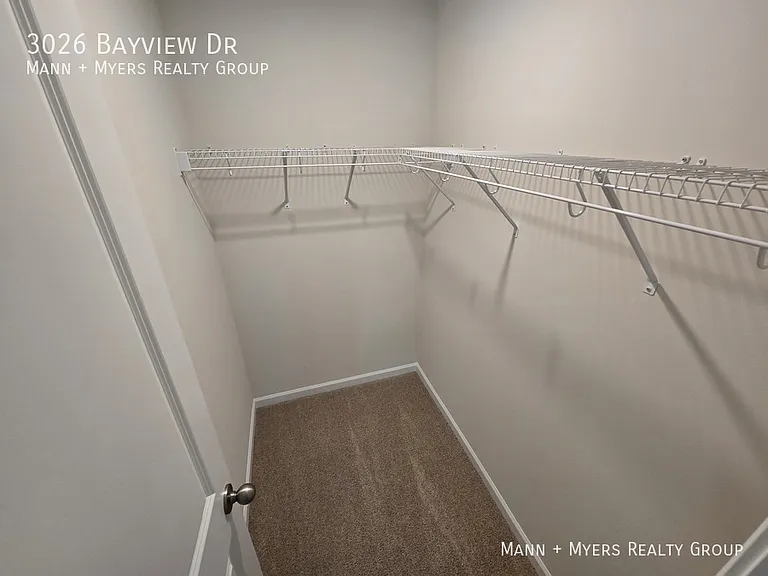 3026 Bayview Dr — Photo 33