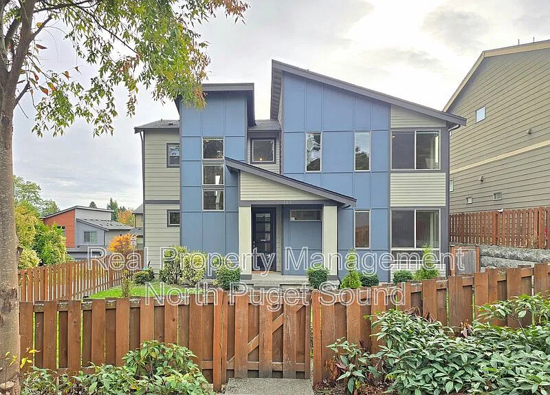 303 SW Langston Rd