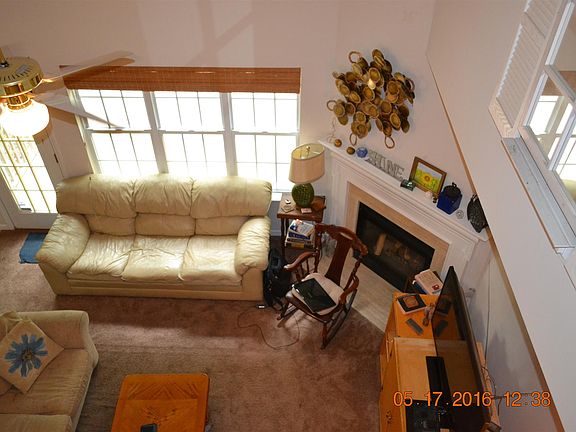 3rd image of 3277 River Walk Dr