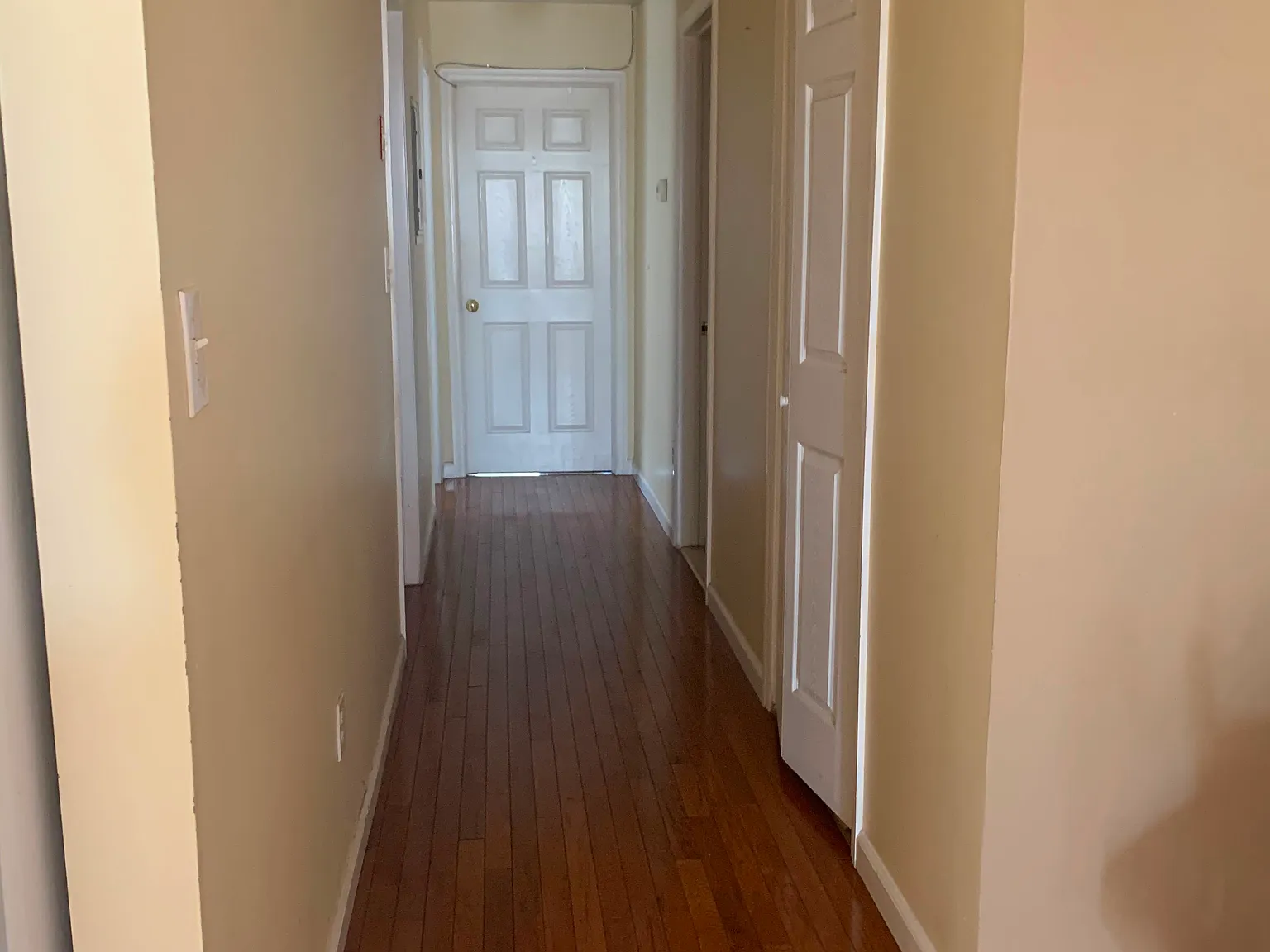 3 bed, 1400 sqft, $3,200 — Photo 2