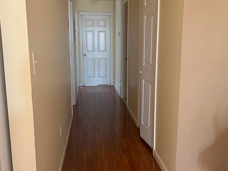 52 Hammond Ave #2 — Photo 2