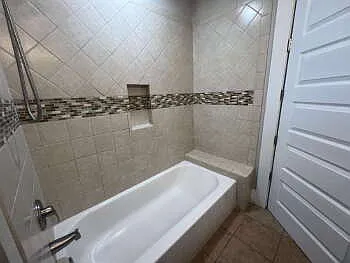 16862 FM 306 — Photo 14