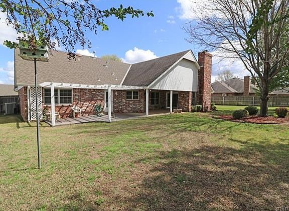 Back Yard - 3rd view