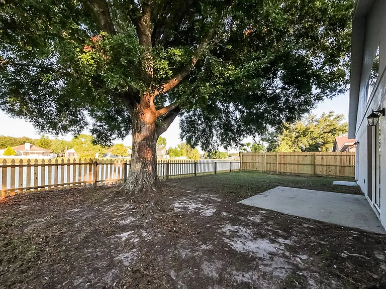 8661 Fort Jefferson Blvd — Photo 16