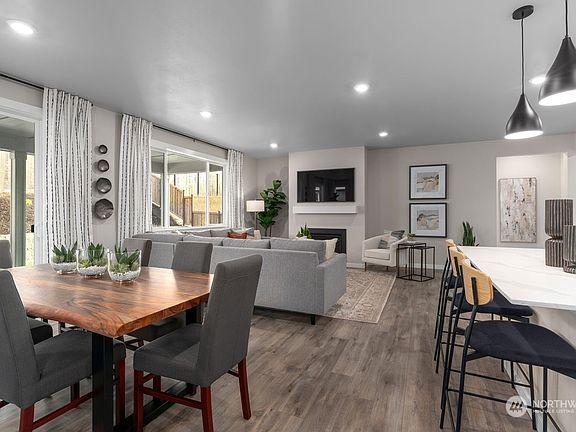 3rd image of 13427 186th Street Ct E #88
