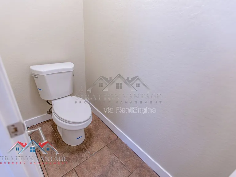 1868 W Desert Seasons Dr — Photo 34