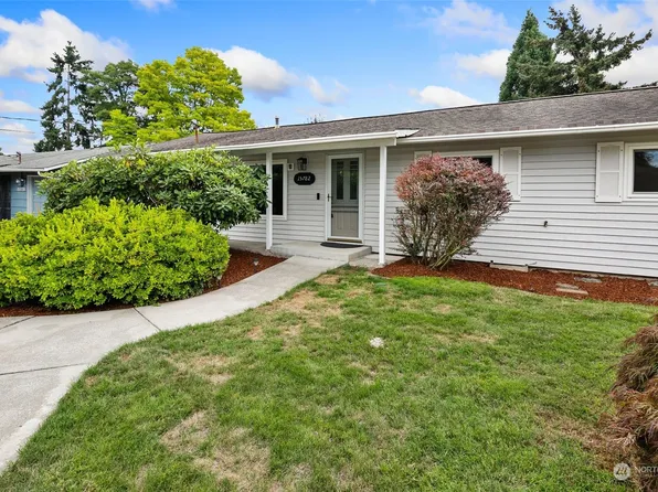 15782 118th Place SE, Renton, WA 98058