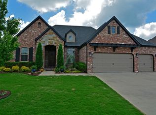4200 W Candlewood Pl, Rogers, AR 72758