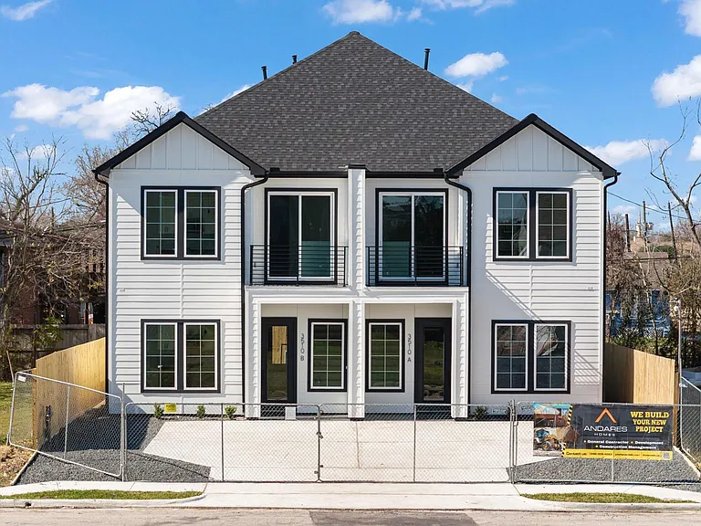 3510 Adair St — Photo 16