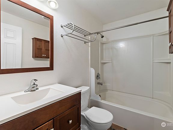 5th image of 6418 157th Street Ct E