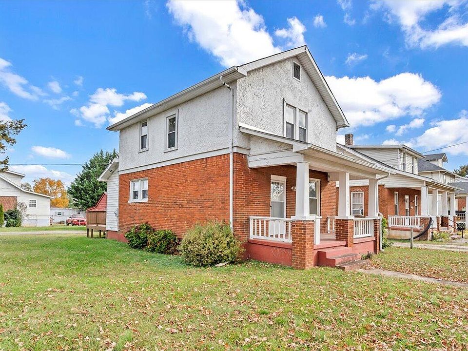 1st image of 3029 Plantation Rd NE