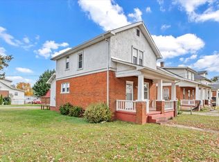 3029 Plantation Rd NE, Roanoke, VA 24012