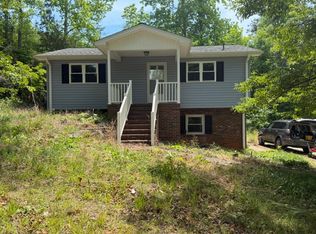 157 Keowee Ln, Pickens, SC 29671