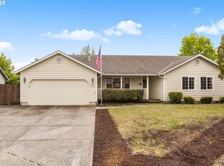 2335 Sony Loop, Eugene, OR 97404