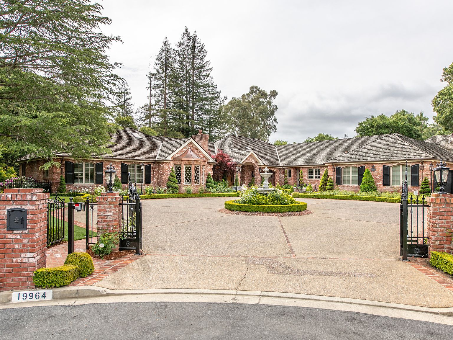 19964 Douglass Ln, Saratoga, CA 95070 Zillow