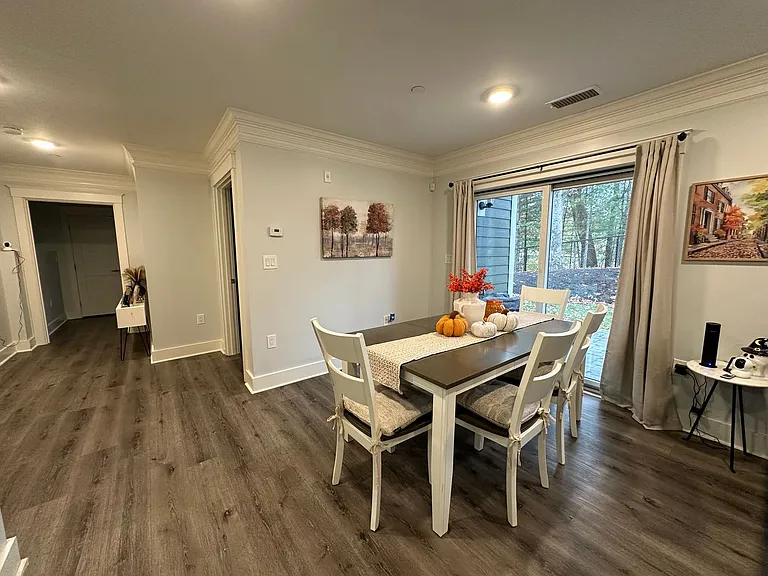 13-18 Hennery Way — Photo 17