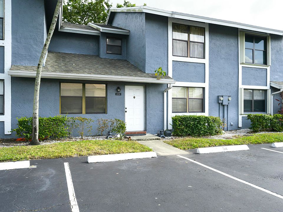 2nd image of 12154 Pasadena Way