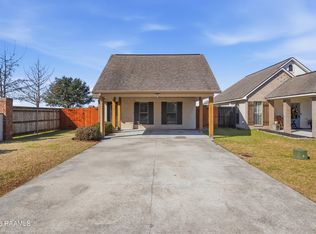 103 Acacia Ln, Abbeville, LA 70510