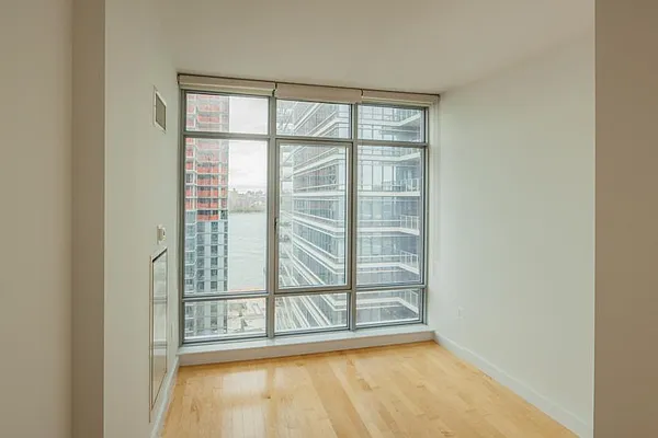 Rented by Town Residential | media 31