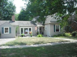 220 E 6th St, Perrysburg, OH