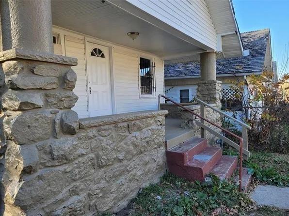 4932 Bellefontaine Ave, Kansas City, MO 64130