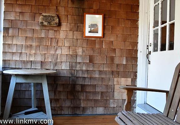 enclosed front entry porch