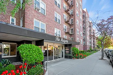110-20 71st Avenue, #106